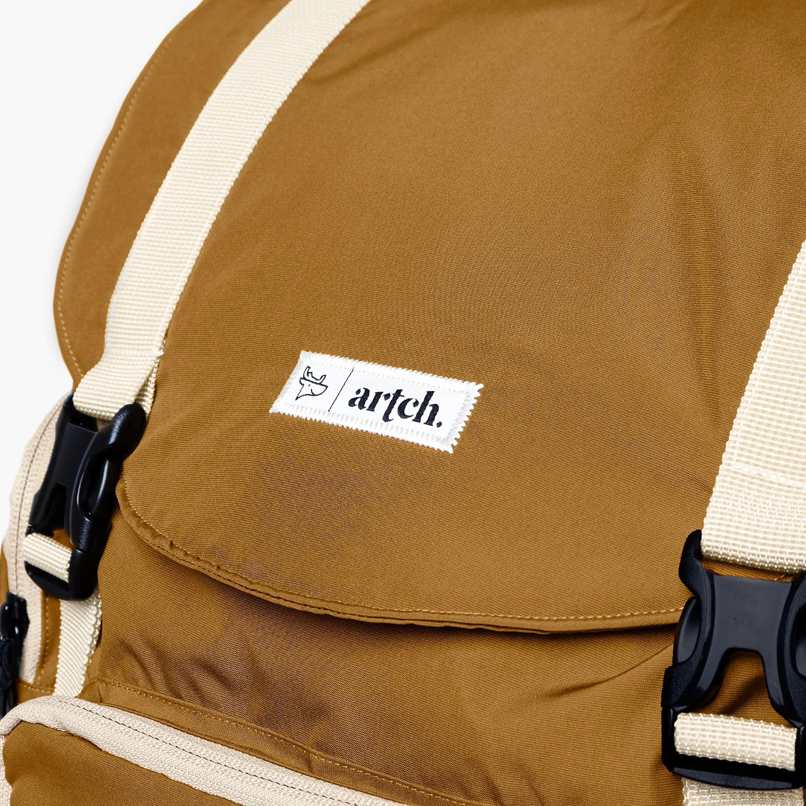 MOCHILA - BROWN