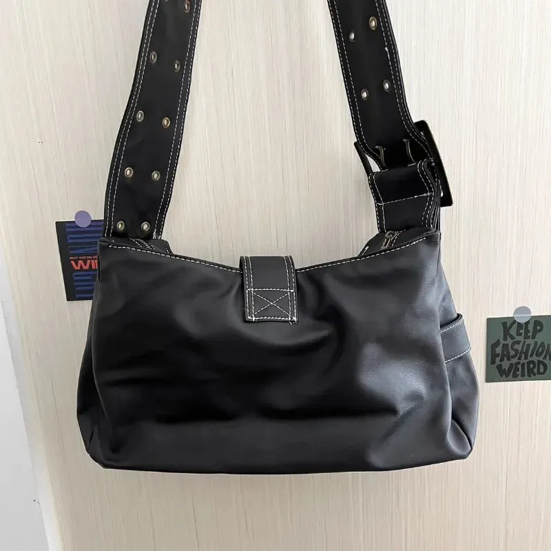 Uakiss Y2k Aesthetic Punk Cross Star Diamond Shoulder Bag Vintage Grunge Casual Handbags Women Streetwear Fashion Retro Crossbody Bags